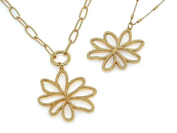 Arty Flower Pendant - Image 5