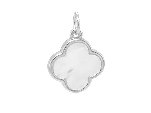 Quatrefoil Mother of Pearl Pendant - Image 5