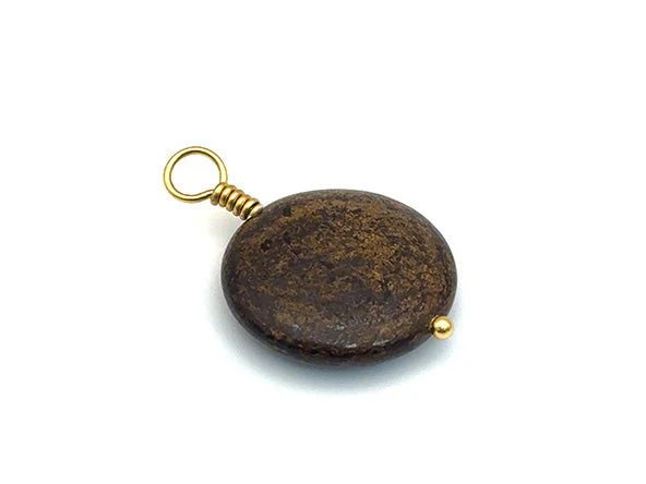 Vintage | Round Bronzite Stone Pendant - Image 3